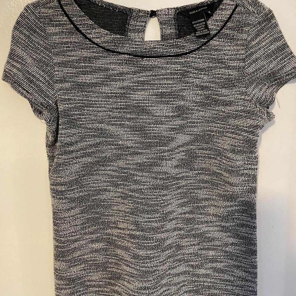 Jules and Leopold Tweed Metallic knit Women's Grey and Black Blouse